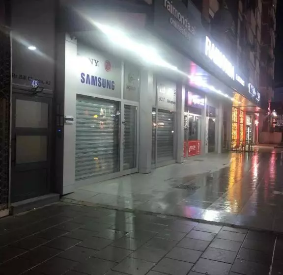 هاستل New Prishtina Luxury Rooms