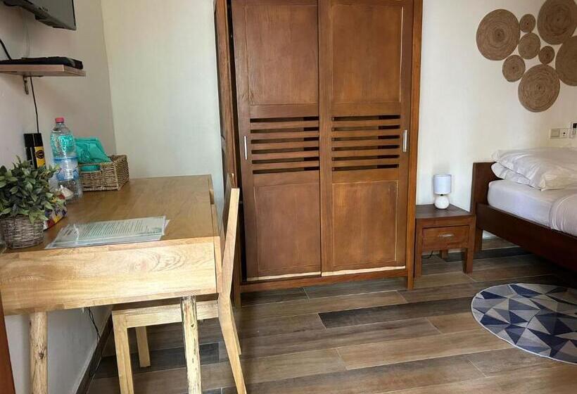 Bed and Breakfast L'oasis Guesthouse