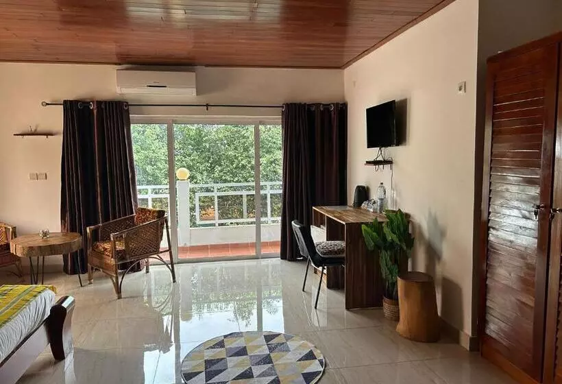 تختخواب و صبحانه L'oasis Guesthouse