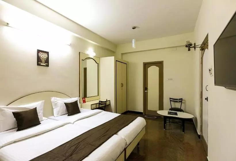 Hotelli Akg Lodge