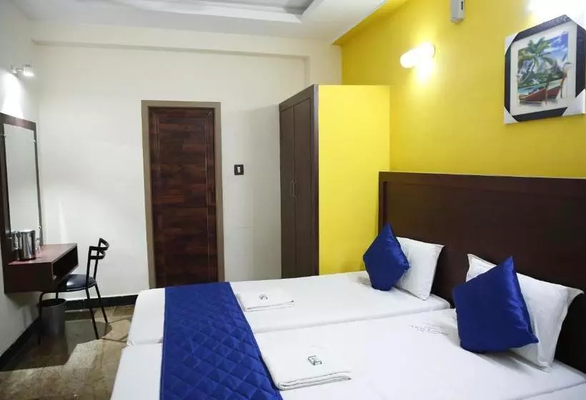 Hotelli Akg Lodge