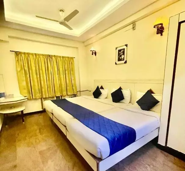 Hotelli Akg Lodge