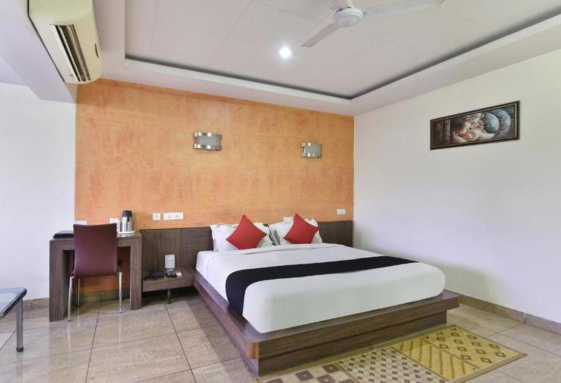 酒店 Capital O 38083 Vyas  Grand Metro