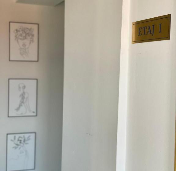 酒店 Caprice Deluxe Accomodation