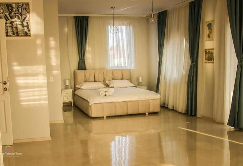 酒店 Caprice Deluxe Accomodation