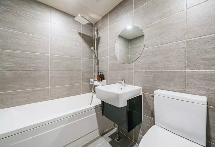 Cheongju Hotel Roa