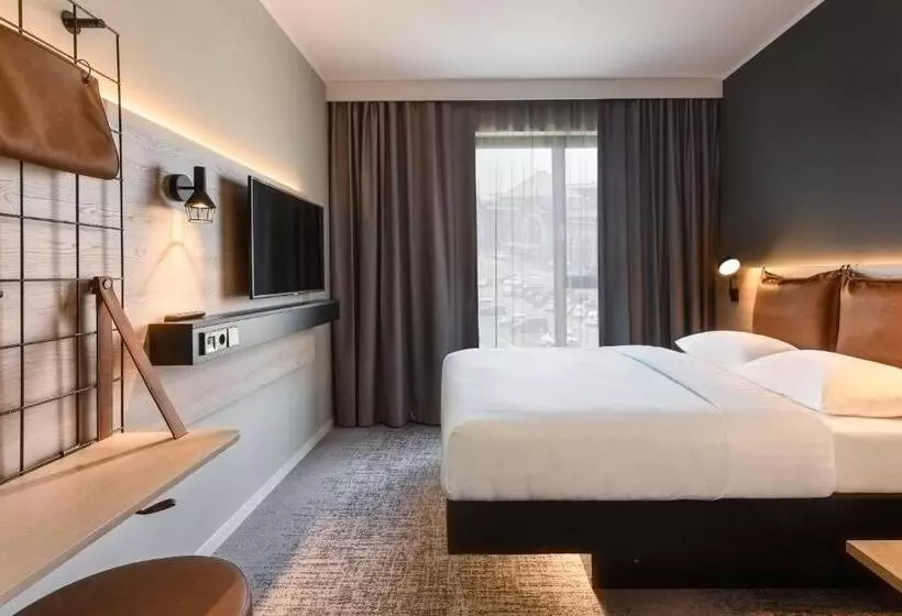 ホテル Moxy Dresden Neustadt