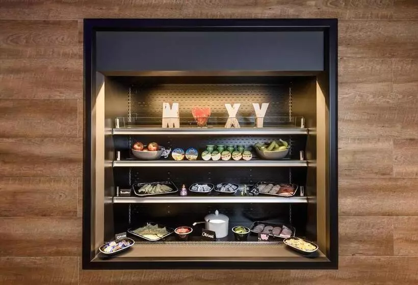 ホテル Moxy Dresden Neustadt