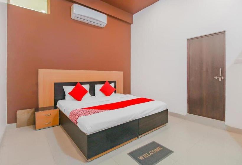 Отель Oyo 76842 The Royal S Inn
