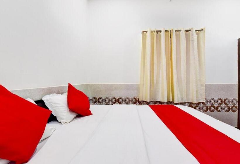 호텔 O Paradise Inn