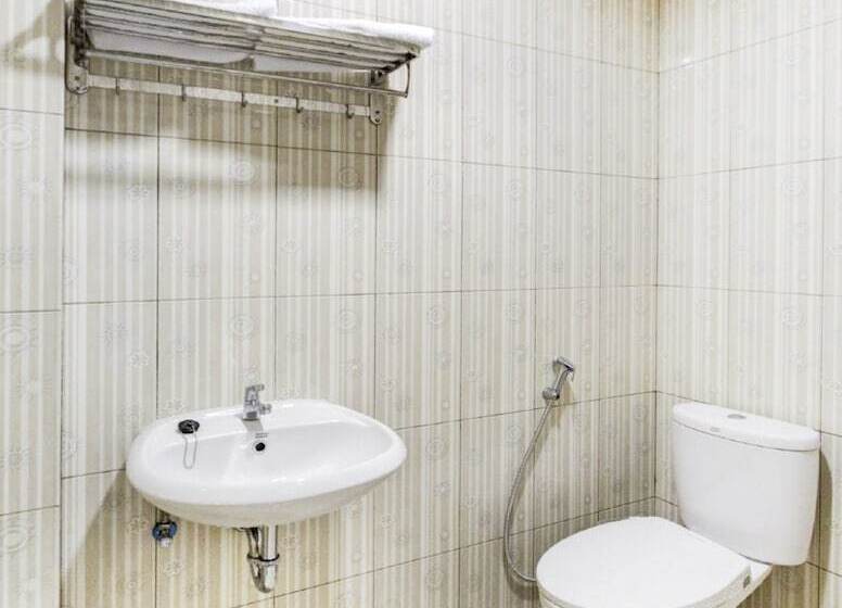 Hotel Oyo 90341 Sean S Residence