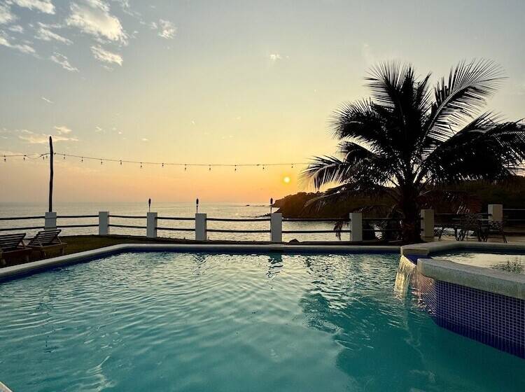 هتل Paradise Surf