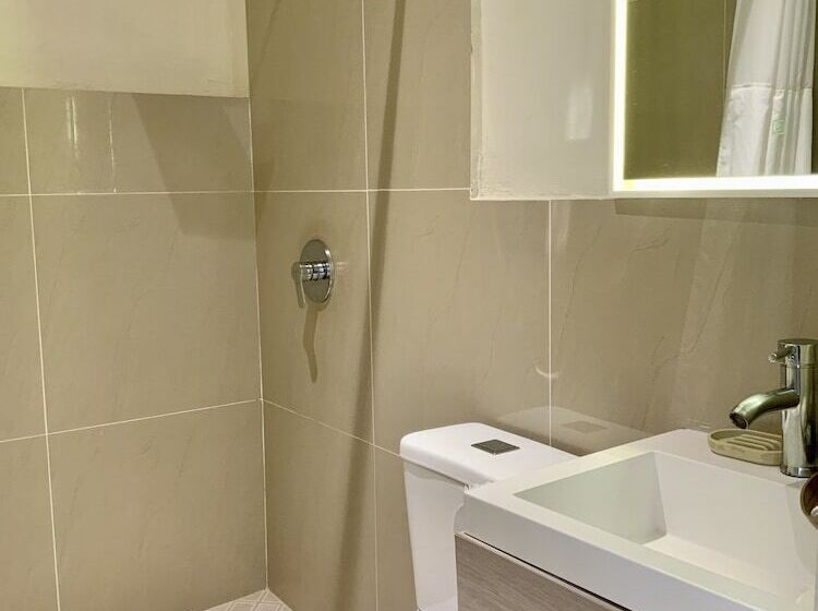 هتل Paradise Surf