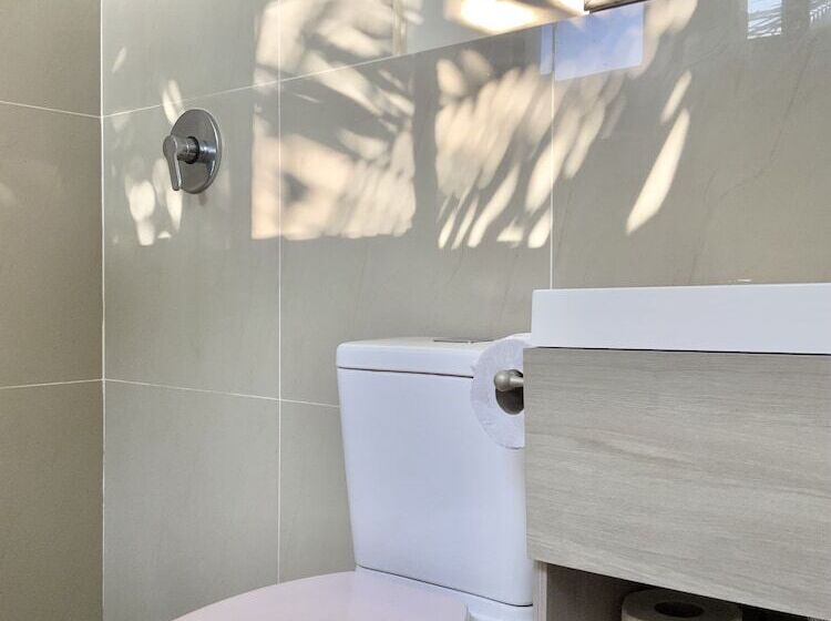 هتل Paradise Surf