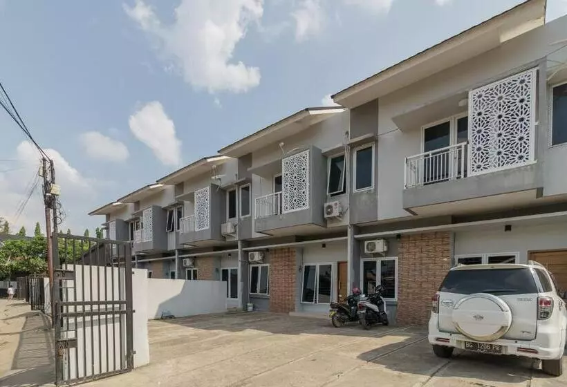 Hotelli Reddoorz @ Jalan Demang Lebar Raya Palembang