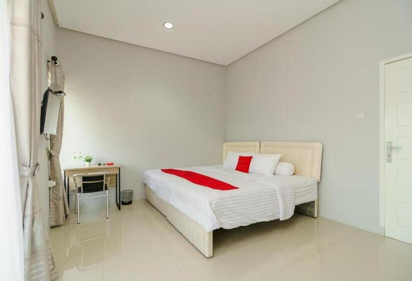 Hotel Reddoorz @ Jalan Demang Lebar Raya Palembang