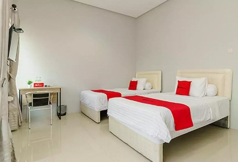 Hotelli Reddoorz @ Jalan Demang Lebar Raya Palembang