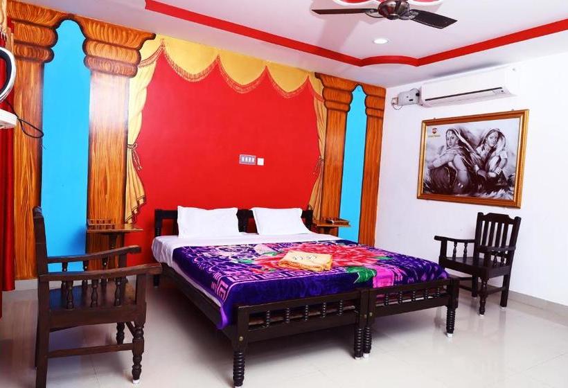 בית מלון כפרי Royal House