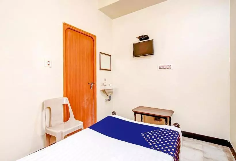 ホテル Spot On 75636 Omkar Lodge
