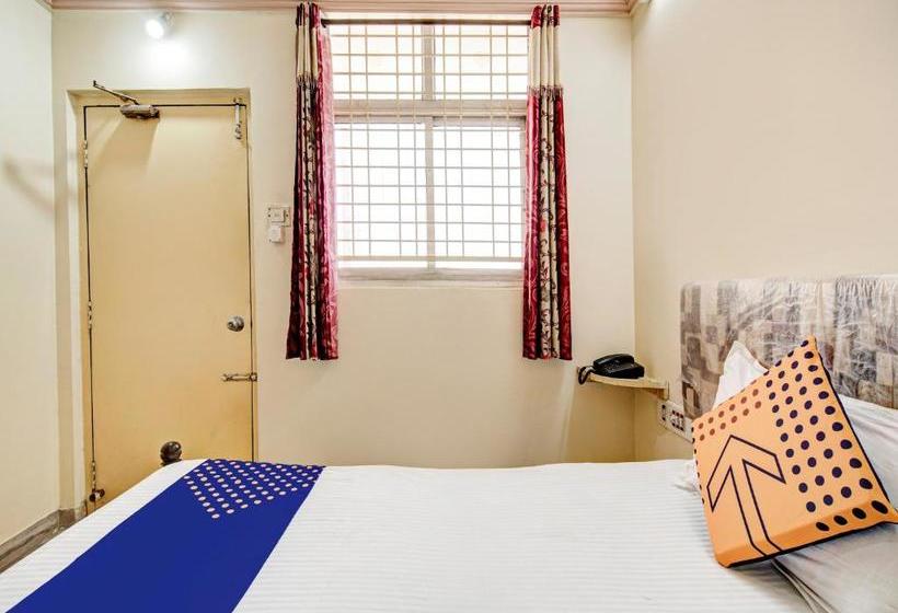 Hotel Spot On 75636 Omkar Lodge