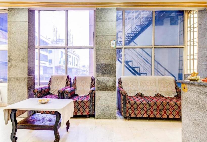 Hotel Spot On 75636 Omkar Lodge