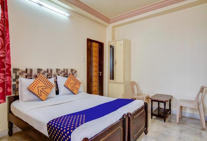 Hotel Spot On 75636 Omkar Lodge