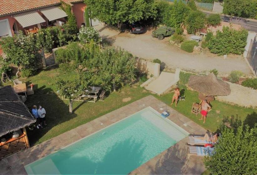 פנסיון La Closerie