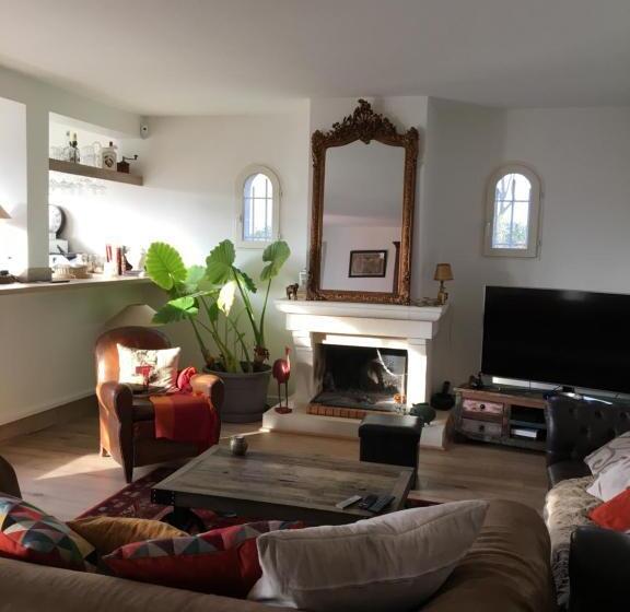 פנסיון La Closerie