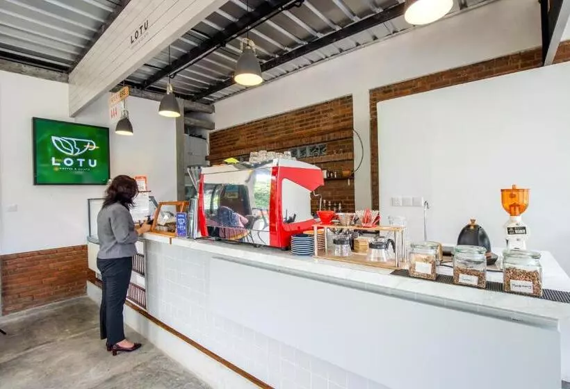 پانسیون Sekararum Butik Syariah Guesthouse