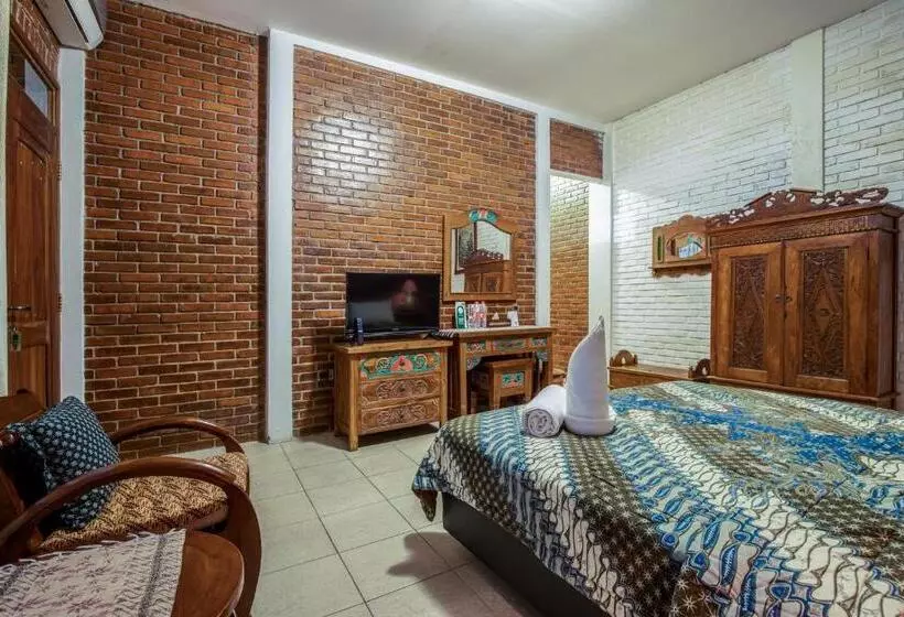 پانسیون Sekararum Butik Syariah Guesthouse