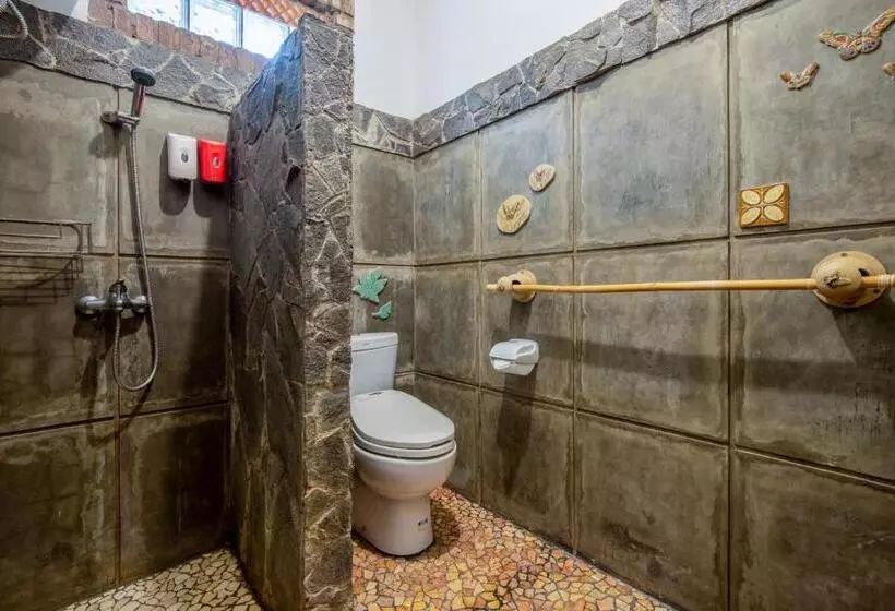 پانسیون Sekararum Butik Syariah Guesthouse