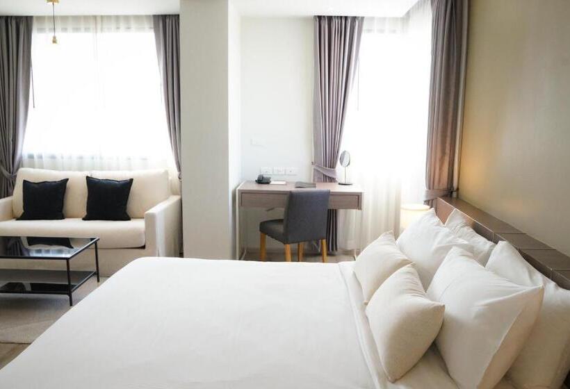 The Rise Suites Hotel, Chiang Mai Sha Extra Plus