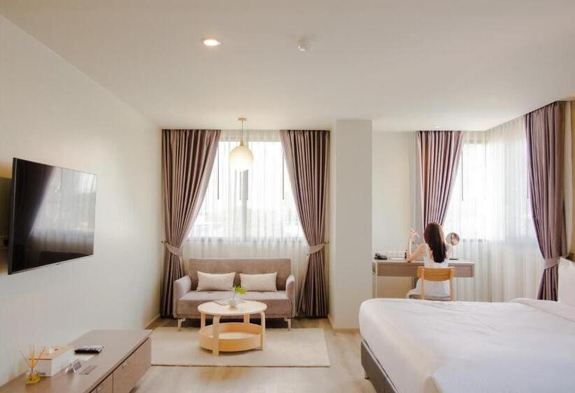 The Rise Suites Hotel, Chiang Mai Sha Extra Plus
