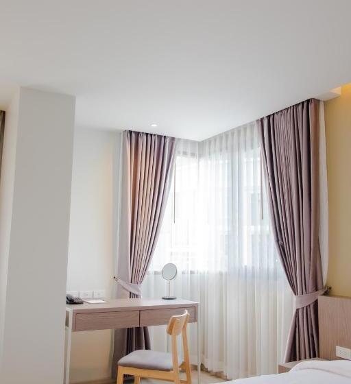 The Rise Suites Hotel, Chiang Mai Sha Extra Plus