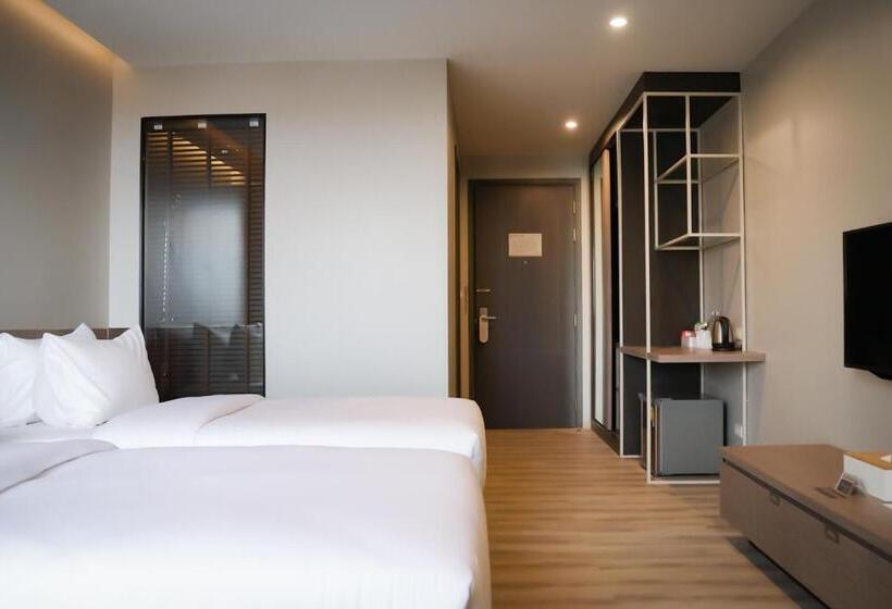 The Rise Suites Hotel, Chiang Mai Sha Extra Plus
