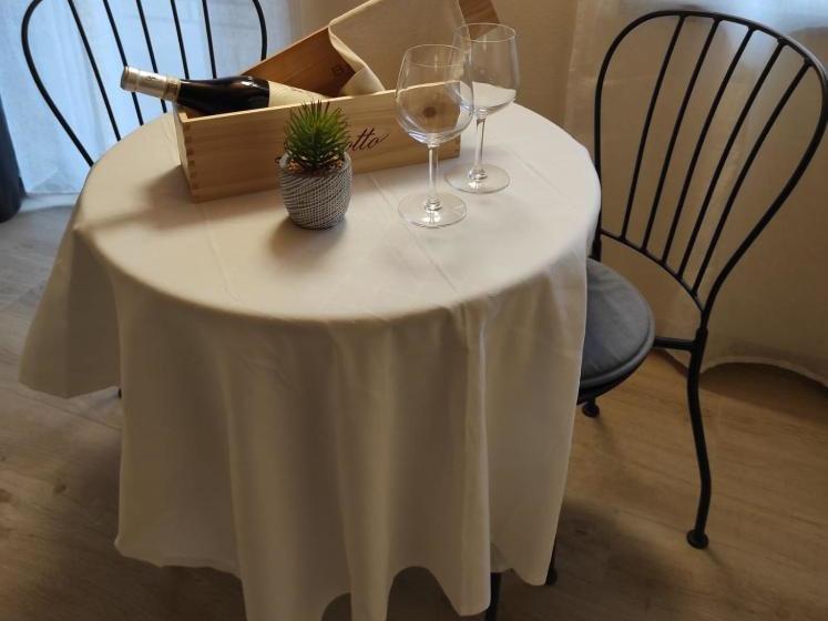 مبيت وإفطار Le Farfalle Di Armeno