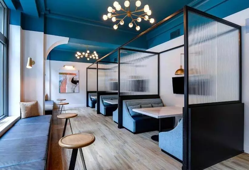 هتل Courtyard By Marriott Cincinnati Downtown