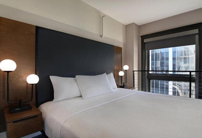 בית מלון כפרי Courtyard By Marriott Cincinnati Downtown