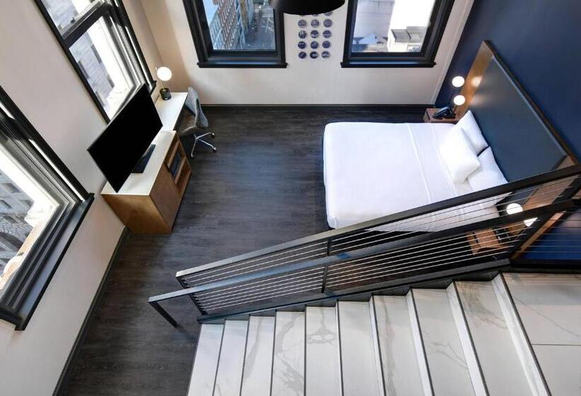 בית מלון כפרי Courtyard By Marriott Cincinnati Downtown