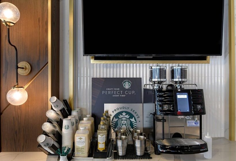 בית מלון כפרי Courtyard By Marriott Cincinnati Downtown