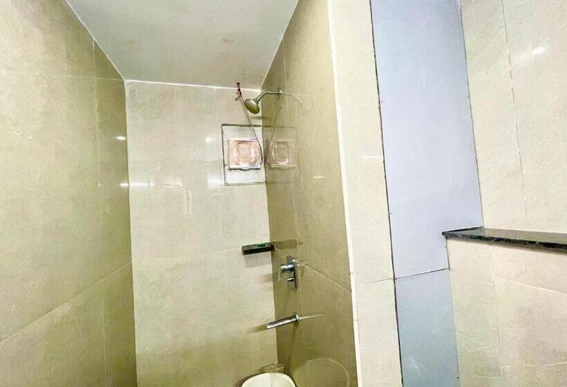 Janaki Pride, Puri Fully Air Conditioned Hotel Spacious Room With Lift And Parking Facility