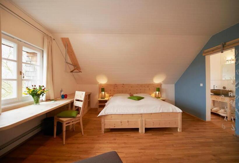 Lindengut Biohotel & Bio Herberge