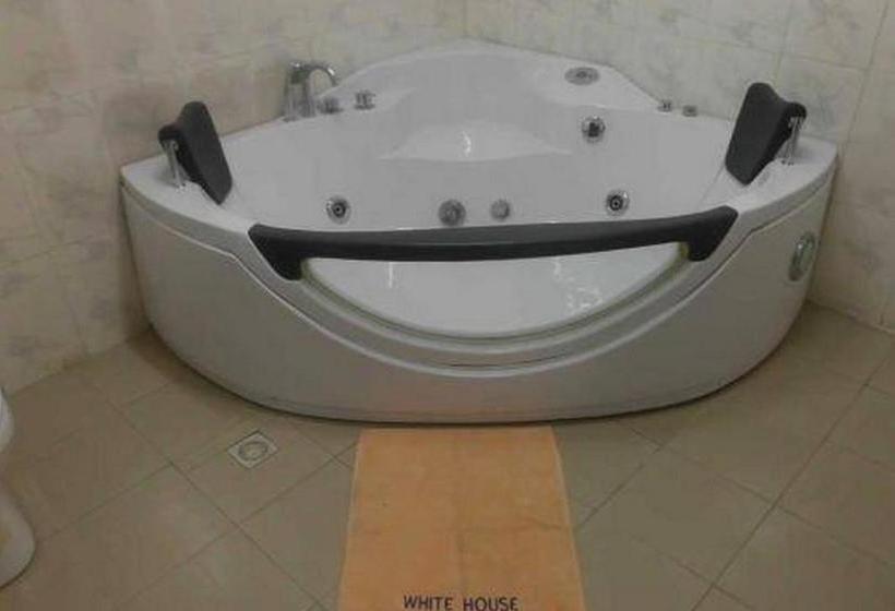 پانسیون White House S