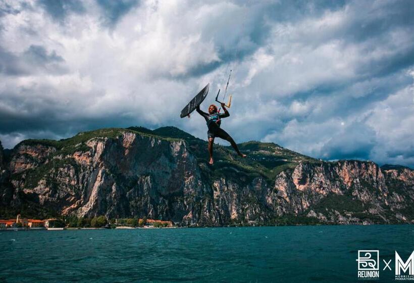 Общежитие La Locanda Campione Del Garda