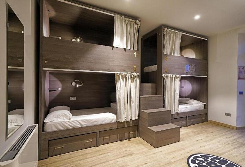 Общежитие La Locanda Campione Del Garda