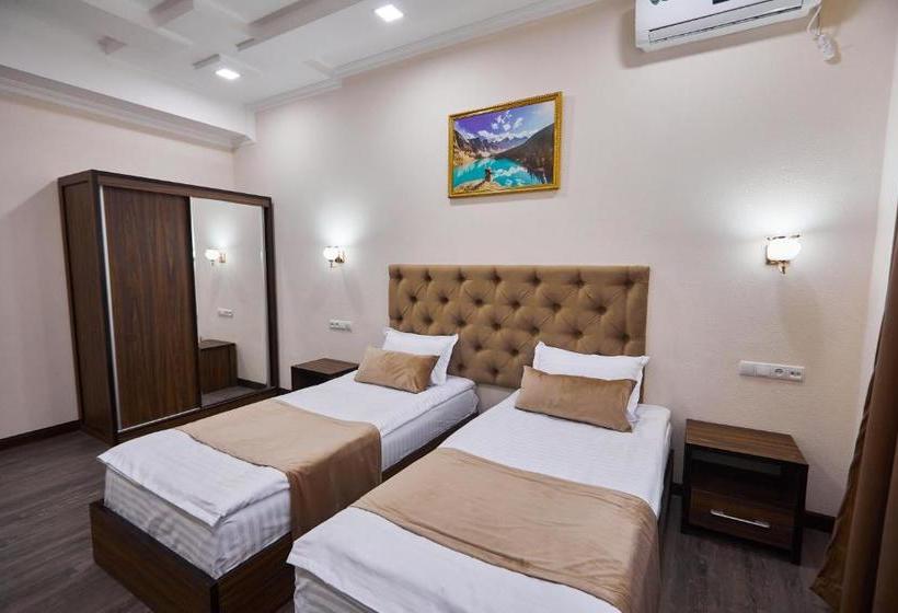 Szálloda Grand Art Premium