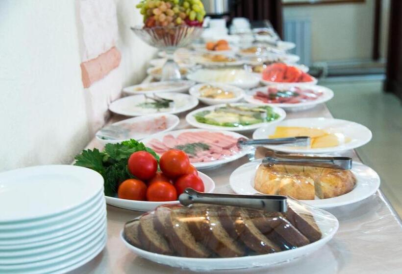 Szálloda Grand Art Premium