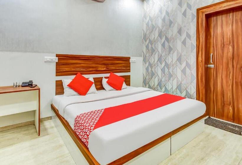 בית מלון כפרי Oyo 79224 Shubh