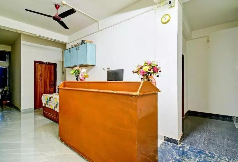 ホテル Spot On Nk Homestay