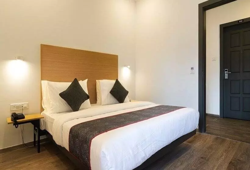 Hôtel Triton
